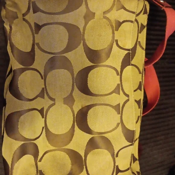 Coach Purse - Picture 5 of 9